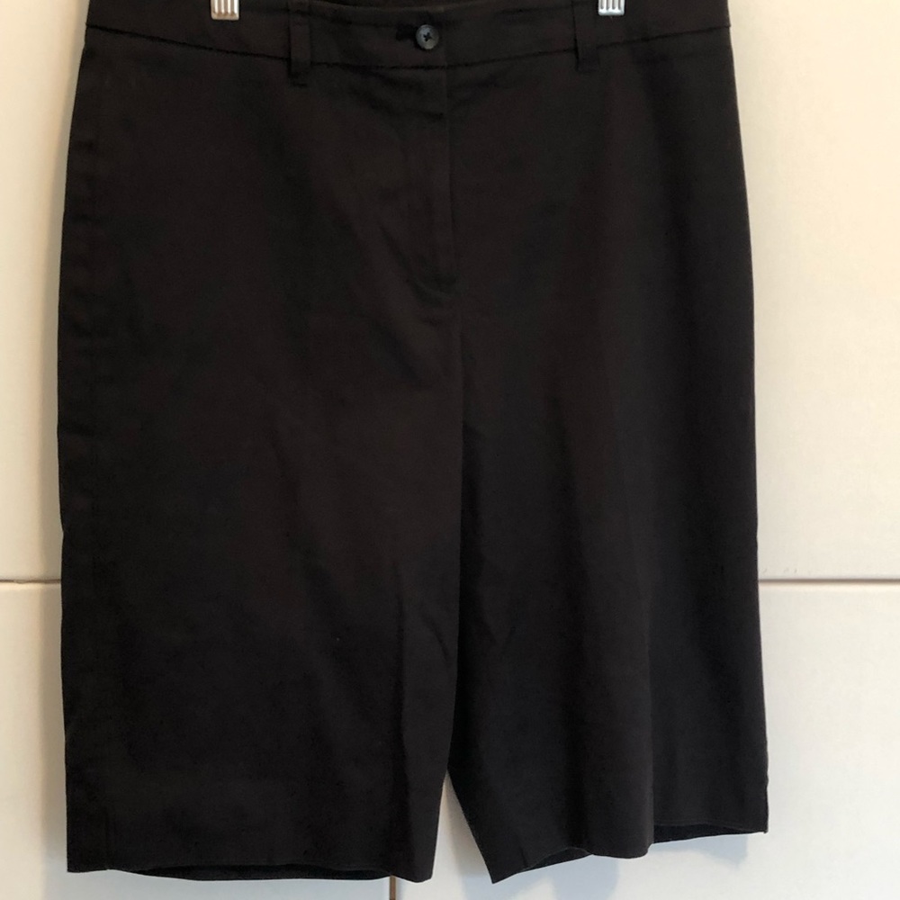 Jones New York Signature Bermuda short size 10